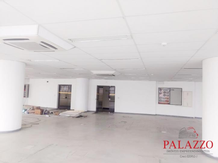 Prédio Inteiro para alugar, 950m² - Foto 14