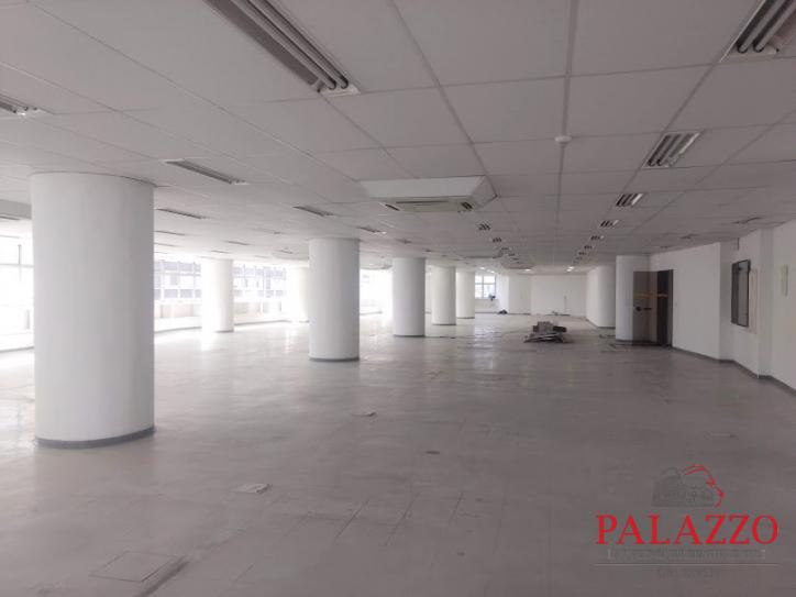 Prédio Inteiro para alugar, 950m² - Foto 13