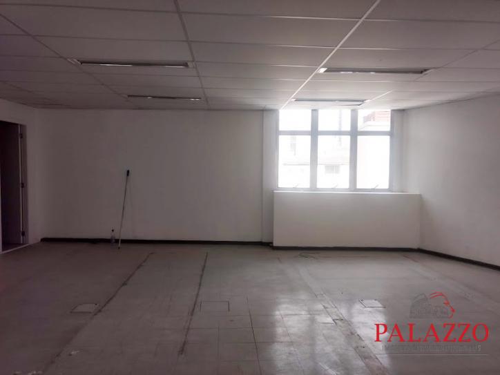 Prédio Inteiro para alugar, 950m² - Foto 26