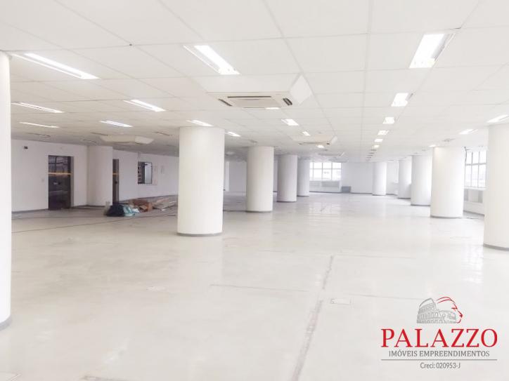 Prédio Inteiro para alugar, 950m² - Foto 1