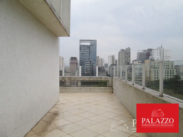 Prédio Inteiro à venda e aluguel, 3600m² - Foto 1