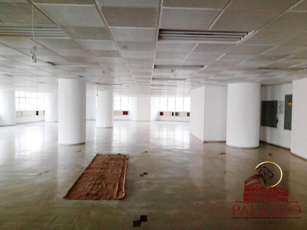 Prédio Inteiro para alugar, 950m² - Foto 8