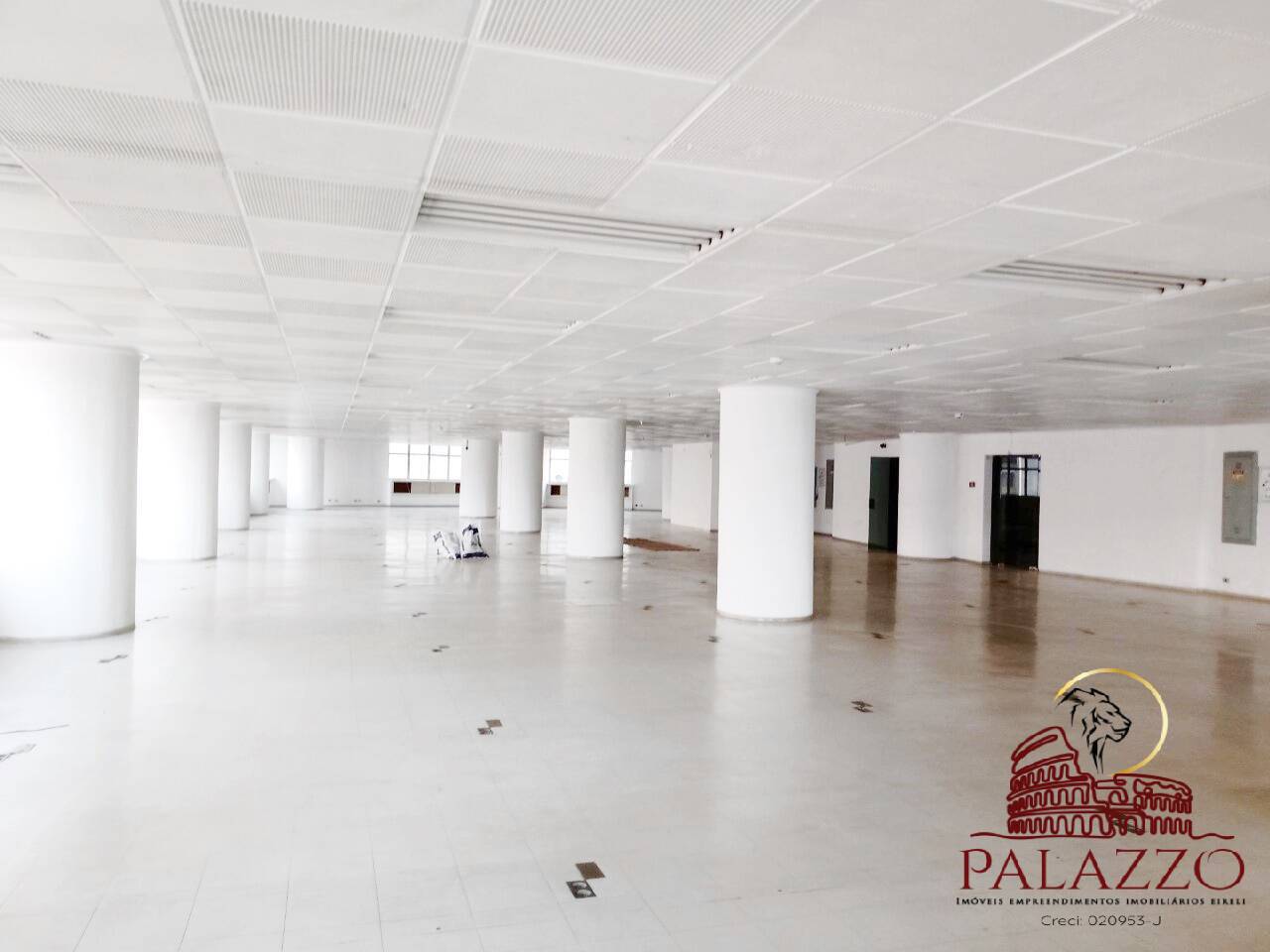 Prédio Inteiro para alugar, 950m² - Foto 3