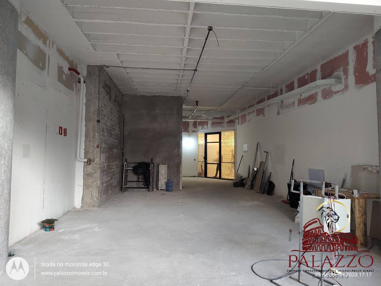 Prédio Inteiro para alugar, 1165m² - Foto 13