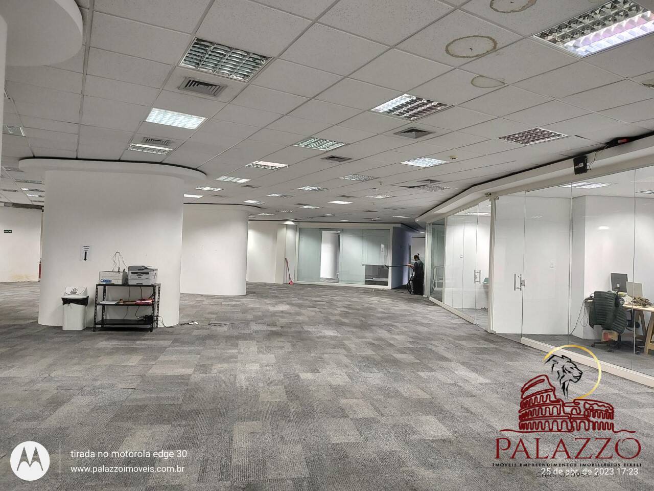 Prédio Inteiro para alugar, 1165m² - Foto 12