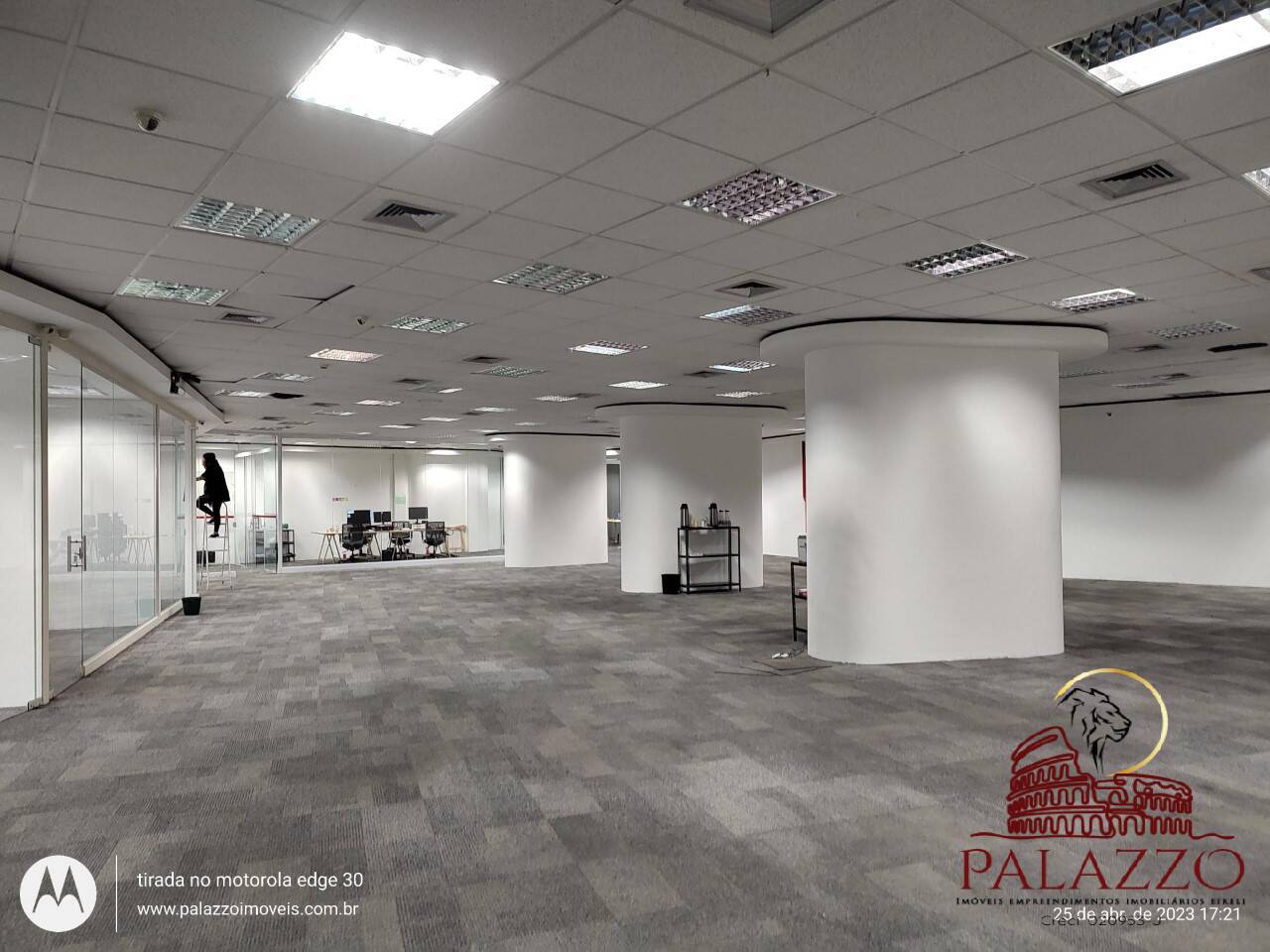 Prédio Inteiro para alugar, 1165m² - Foto 11