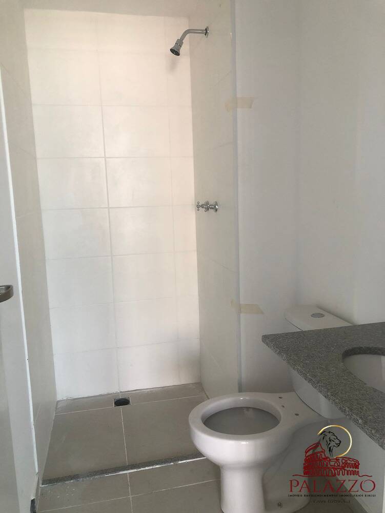 Apartamento à venda com 2 quartos, 42m² - Foto 18