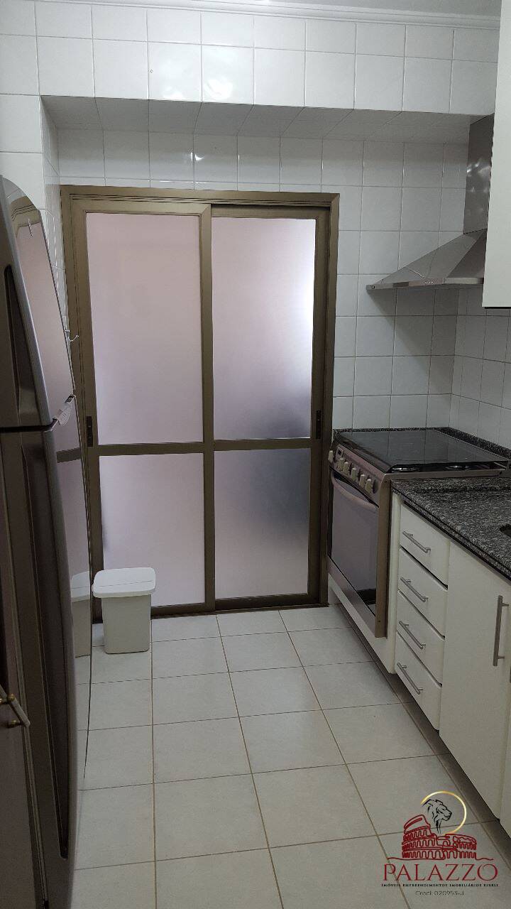 Apartamento para alugar com 3 quartos, 100m² - Foto 43