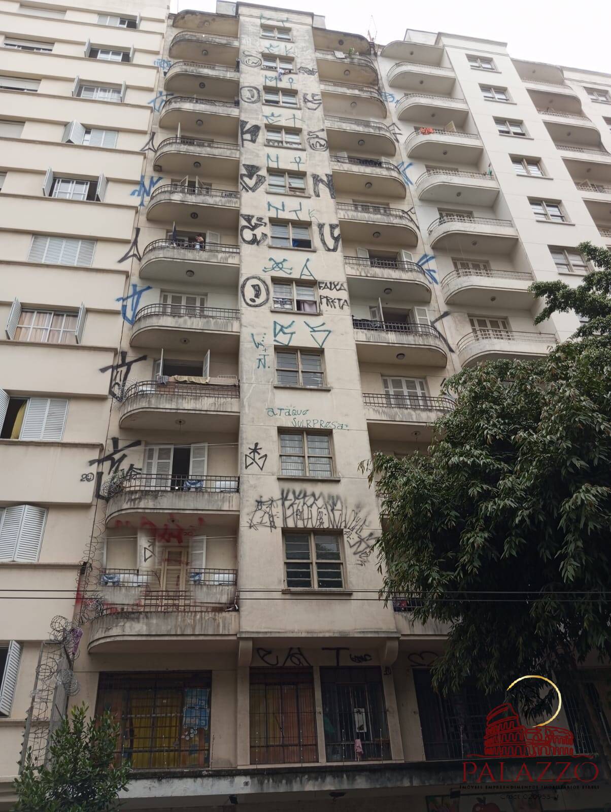 Prédio Inteiro à venda, 1550m² - Foto 1