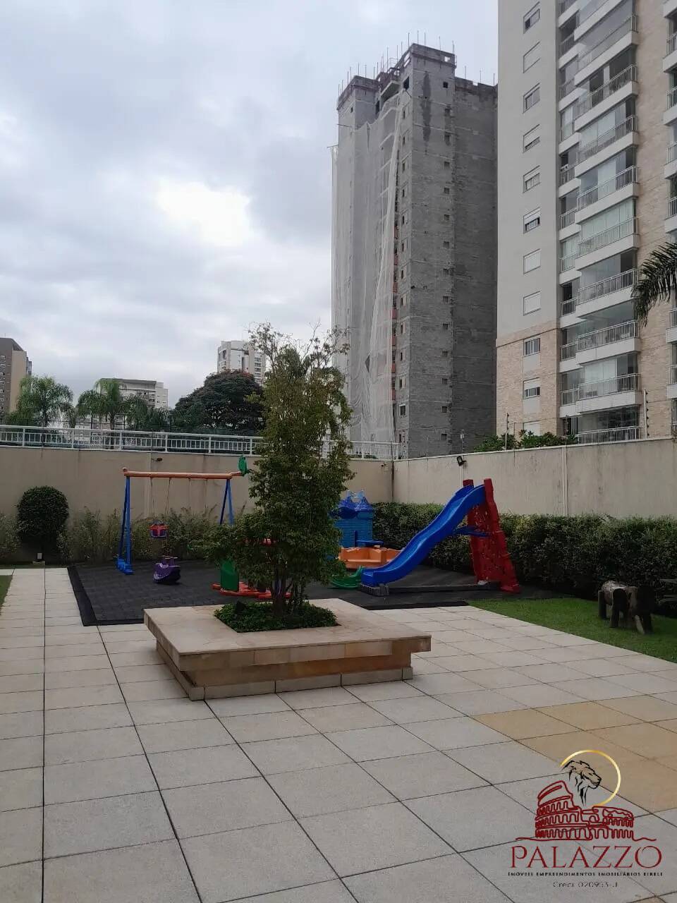 Apartamento à venda com 3 quartos, 162m² - Foto 21