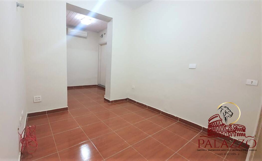 Casa para alugar com 6 quartos, 75m² - Foto 10