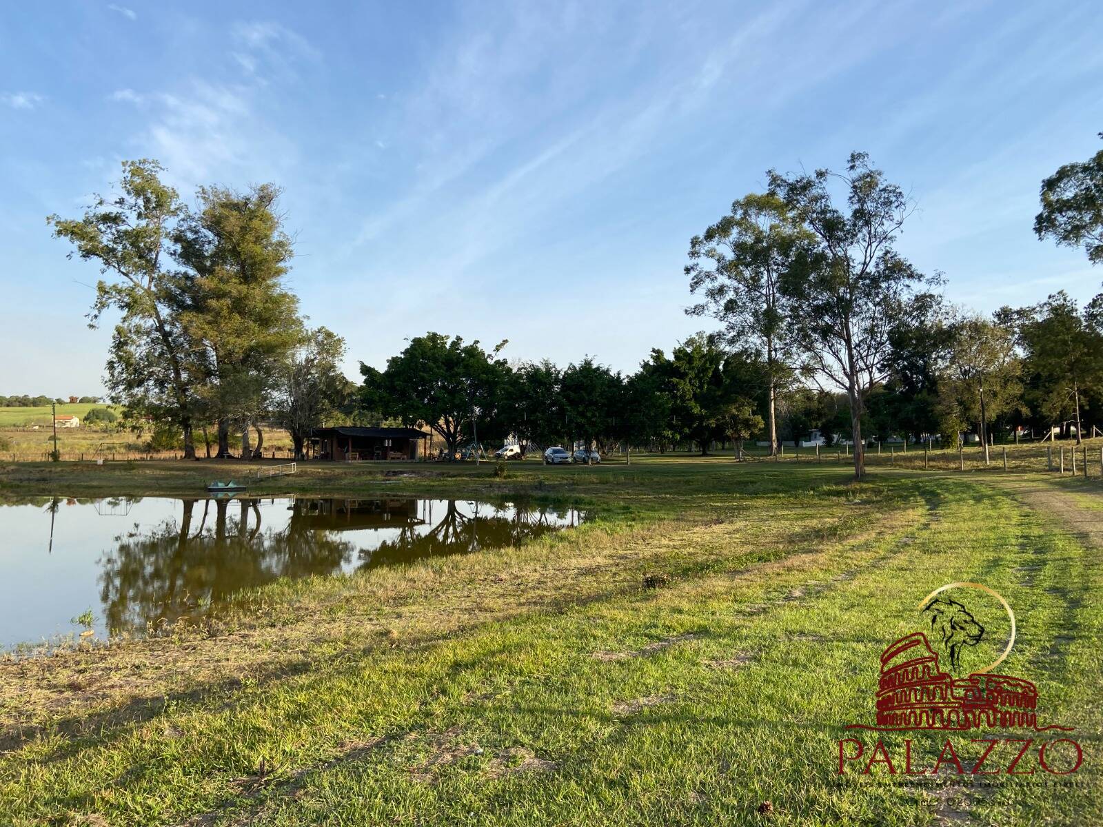 Fazenda à venda com 3 quartos, 266000m² - Foto 2