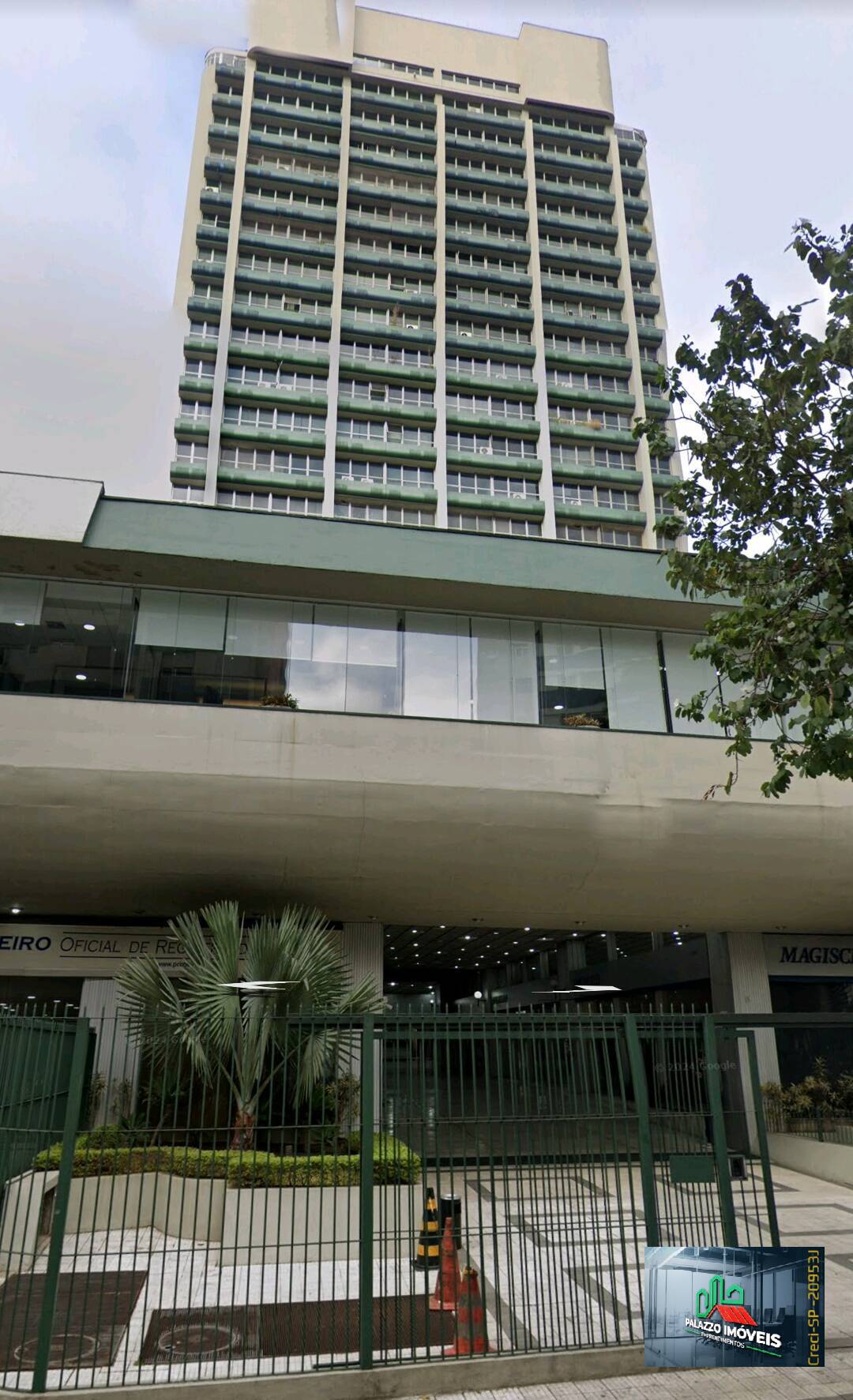 Depósito-Galpão-Armazém à venda, 200m² - Foto 1